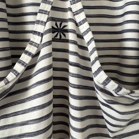 Atheleta Racerback Grey and White Striped Work Out Top Size M - Picture 6 of 6